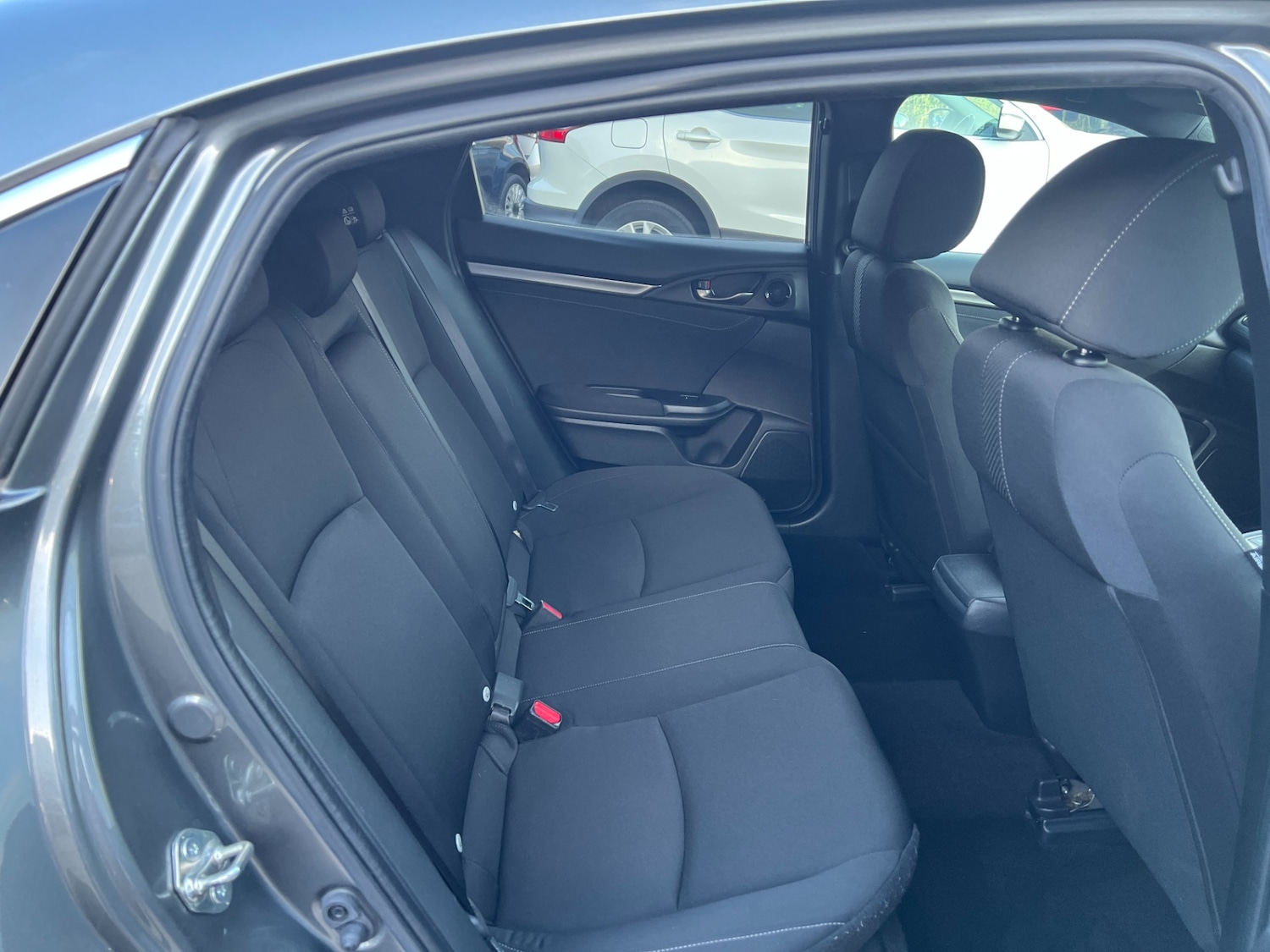 Used Honda Civic 2019 for sale - 77890197: Photo 35