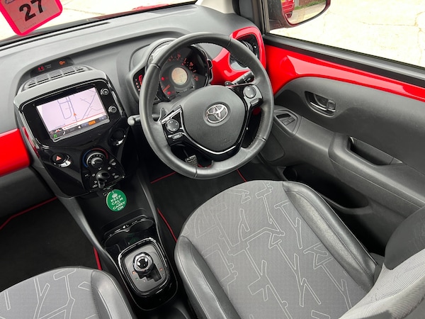 Used Toyota AYGO 2015 for sale - 76272726: Photo 15