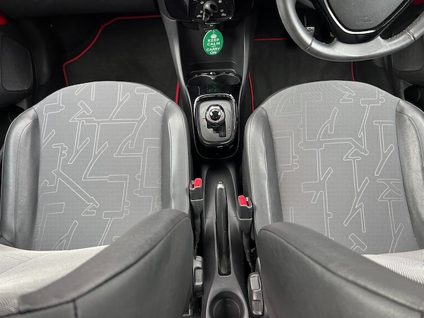 Used Toyota AYGO 2015 for sale - 76272726: Photo 17