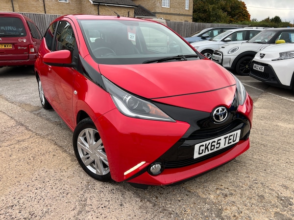 Used Toyota AYGO 2015 for sale - 76272726: Photo 1