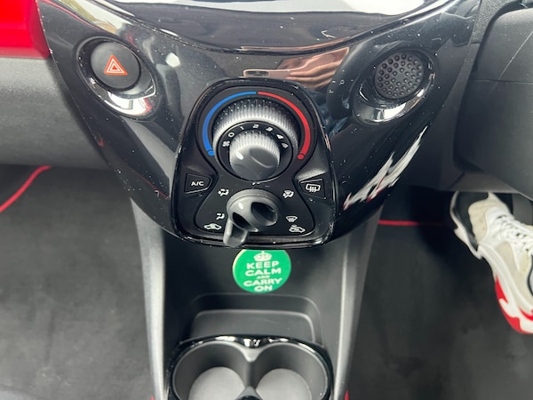 Used Toyota AYGO 2015 for sale - 76272726: Photo 20