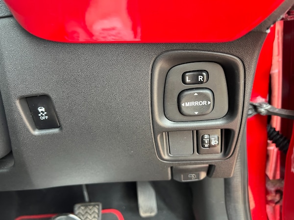 Used Toyota AYGO 2015 for sale - 76272726: Photo 29