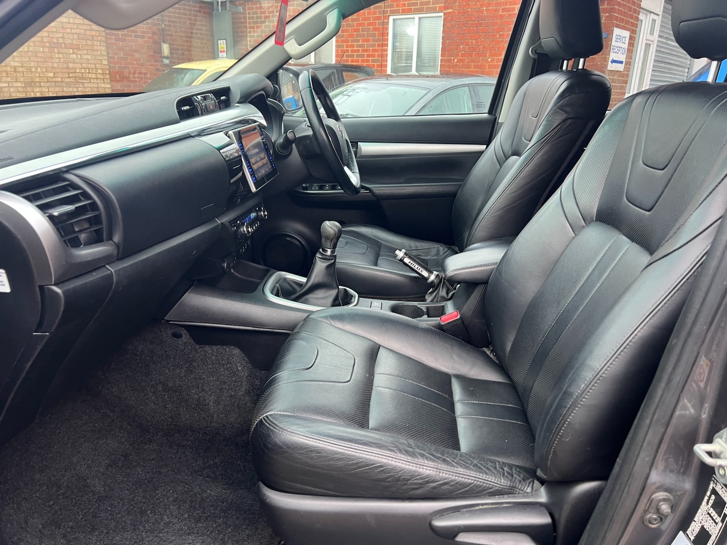 Used Toyota Hilux 2017 for sale - 77005439: Photo 12