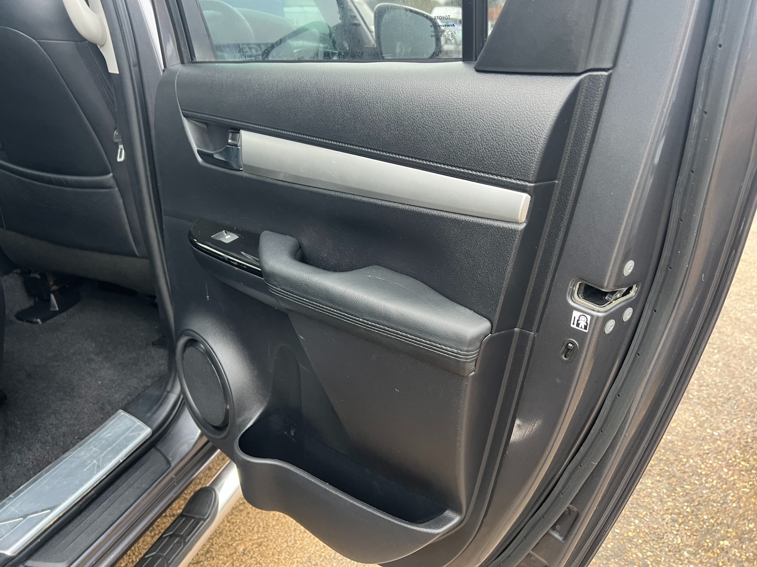 Used Toyota Hilux 2017 for sale - 77005439: Photo 39