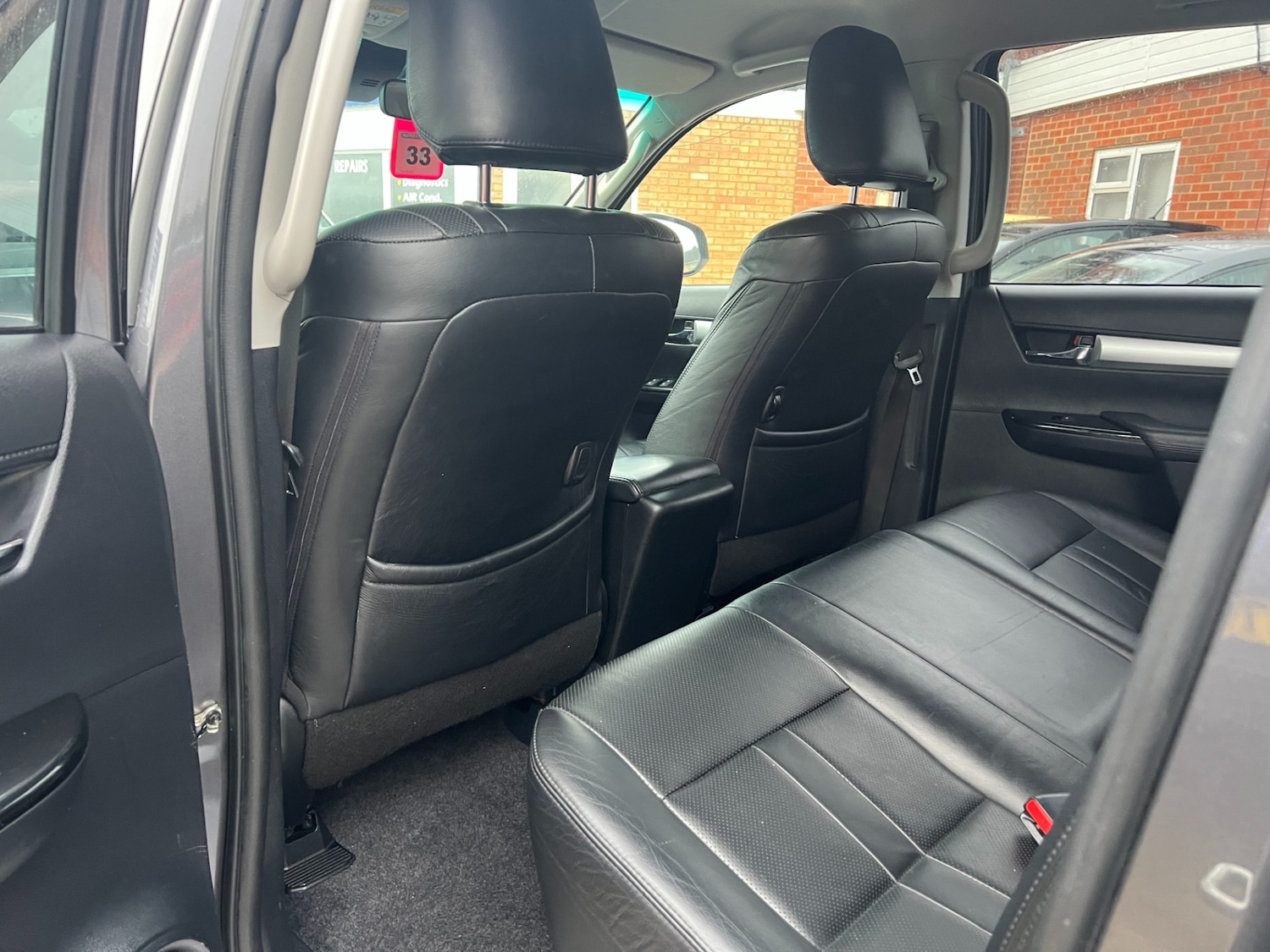 Used Toyota Hilux 2017 for sale - 77005439: Photo 40