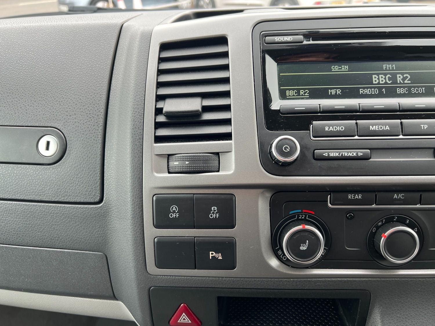 Used Volkswagen California 2015 for sale - 76383298: Photo 16