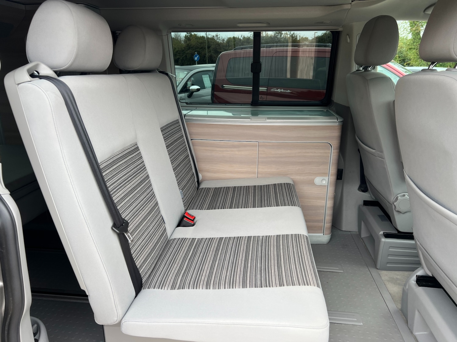 Used Volkswagen California 2015 for sale - 76383298: Photo 29