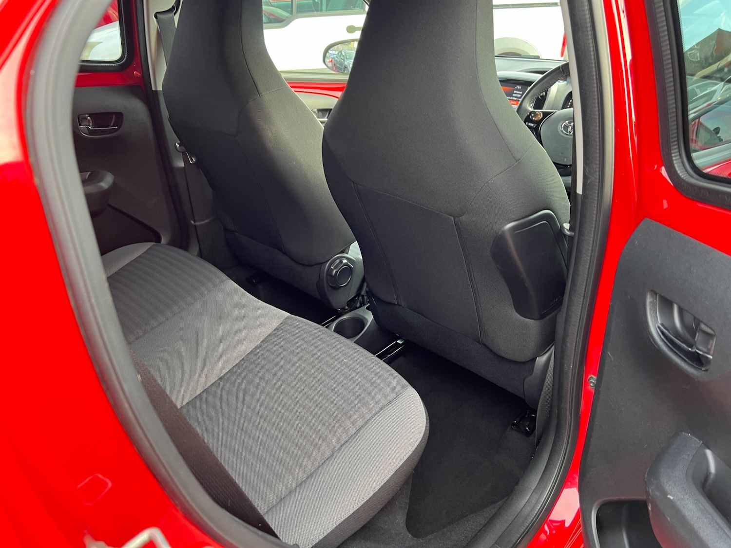 Used Toyota AYGO 2020 for sale - 77997609: Photo 33