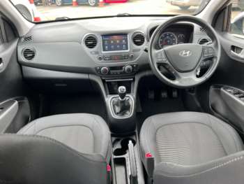 Used Hyundai i10 2019 for sale - 74753784: Photo