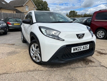 2022 (22) - 1.0 VVT-i Pure 5dr Auto