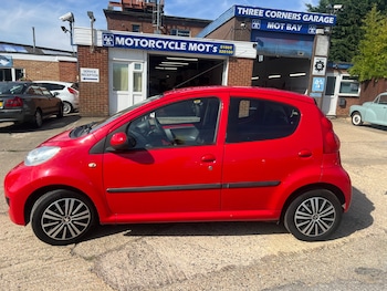 Used Peugeot 107 2009 for sale - 79473570: Photo