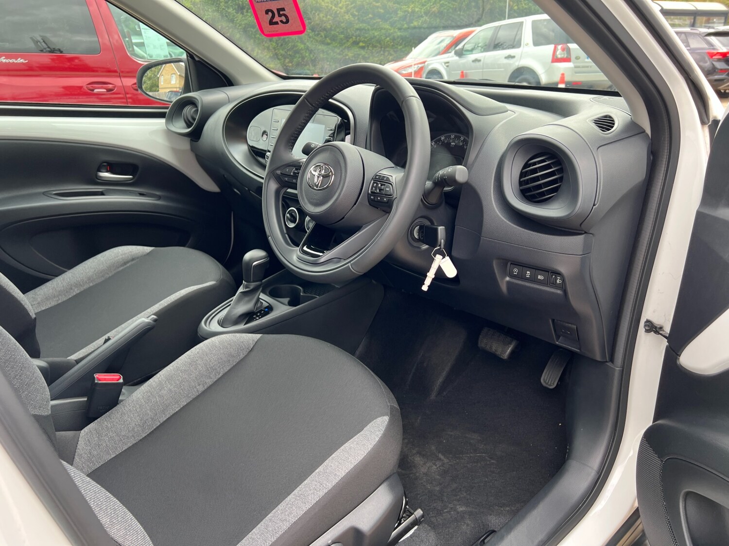 Used Toyota Aygo X 2022 for sale - 77997629: Photo 31