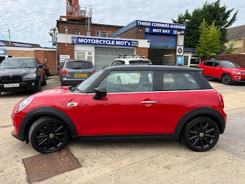 Used MINI Hatch 2020 for sale - 77054930: Photo