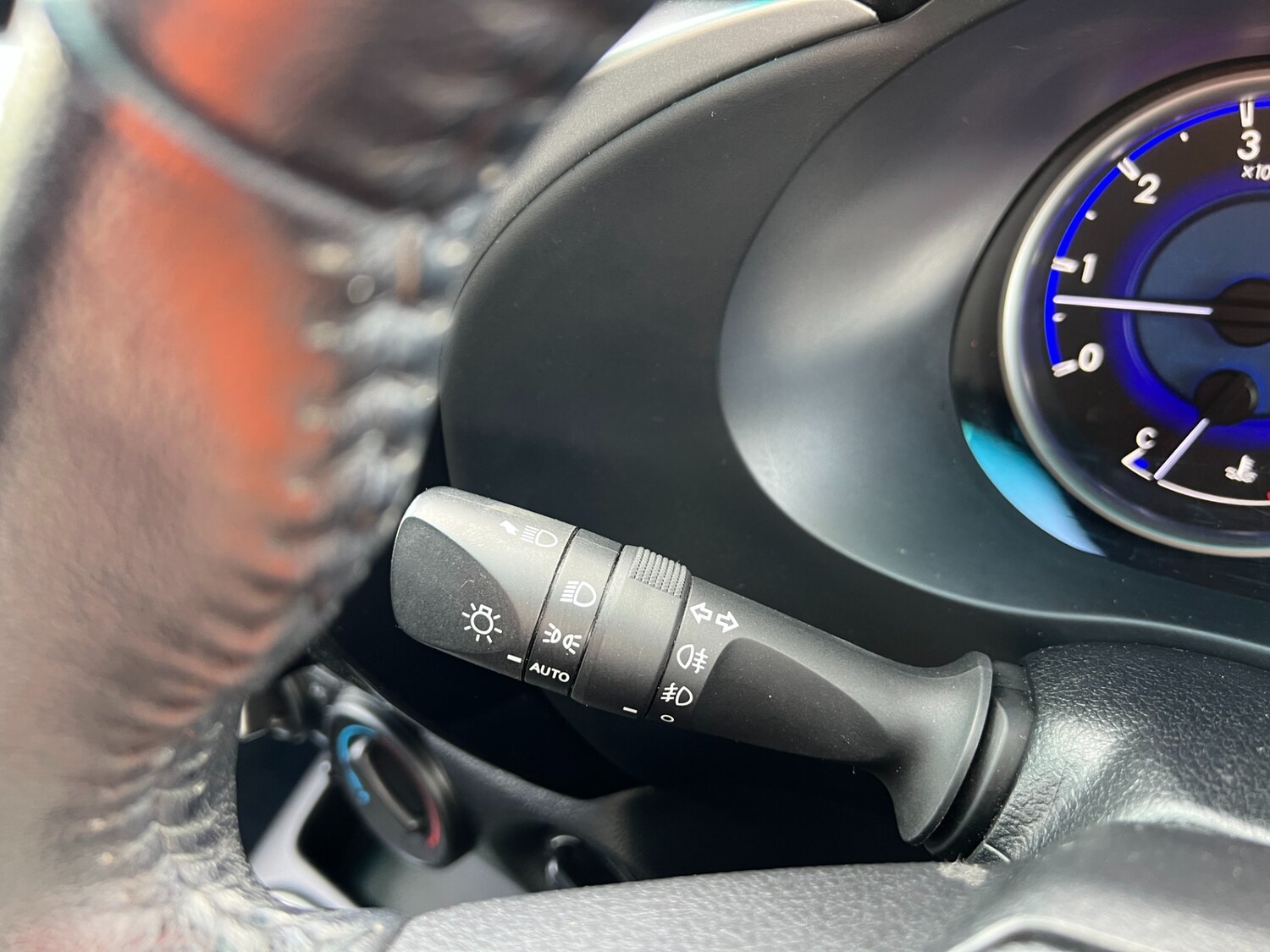 Used Toyota Hilux 2020 for sale - 76381904: Photo 25