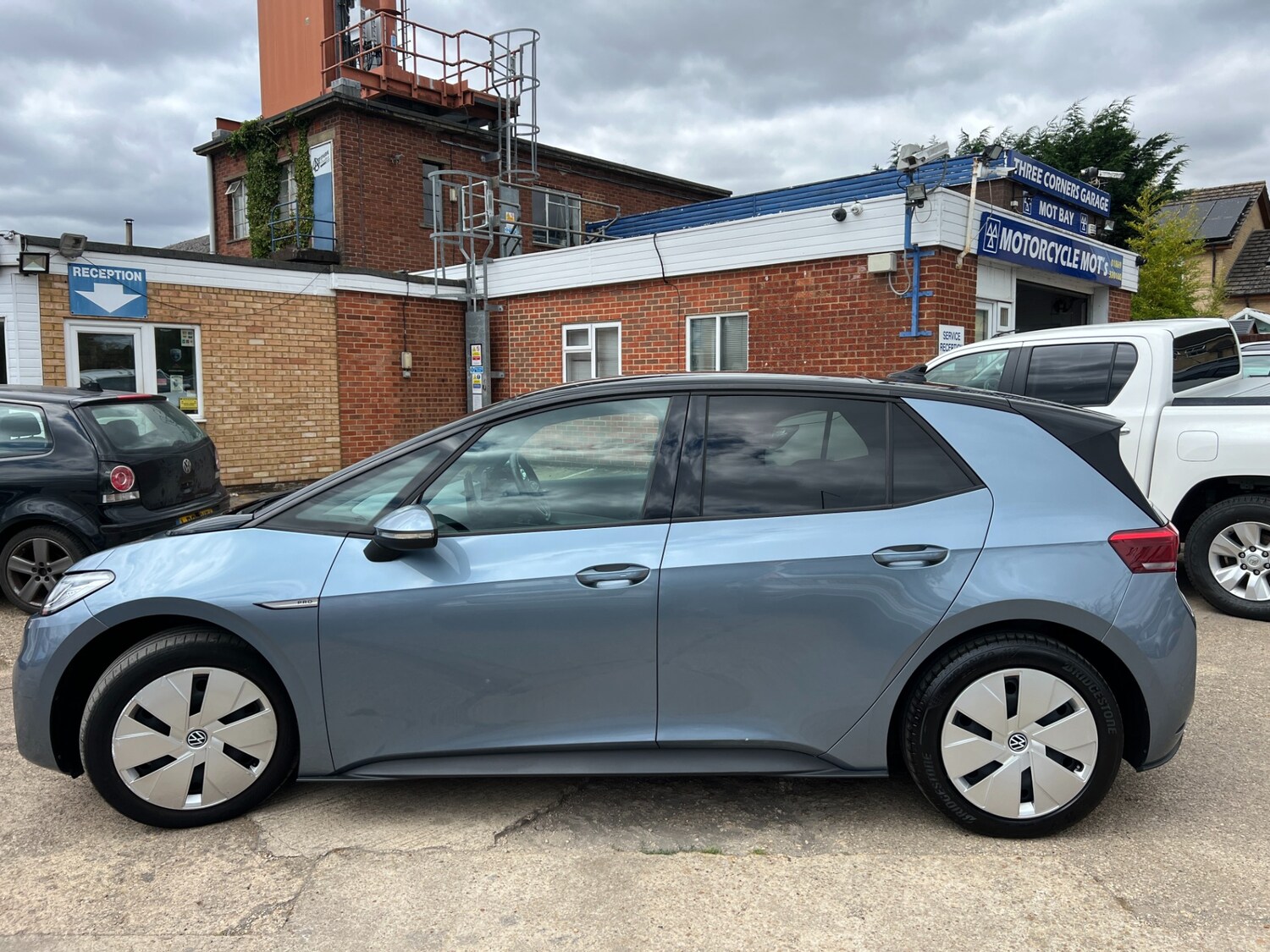Vehicle 5