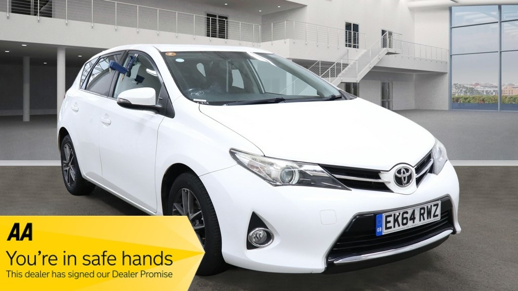 Used Toyota Auris 2014 for sale - 77877369: Photo 1