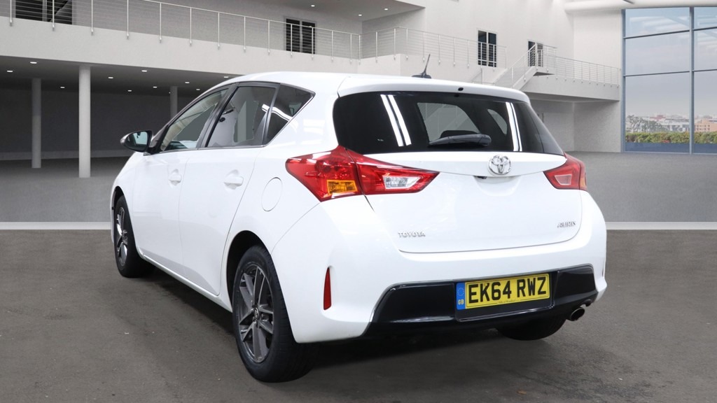 Used Toyota Auris 2014 for sale - 77877369: Photo 3