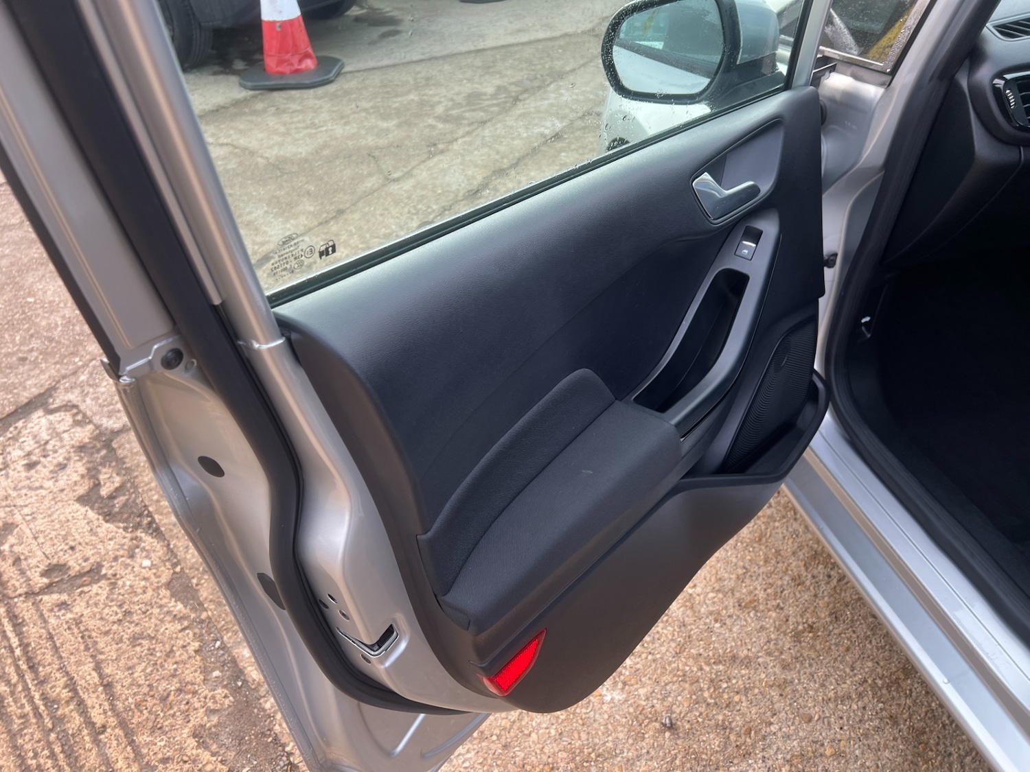 Used Ford Fiesta 2019 for sale - 77675784: Photo 13