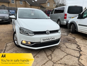 Used Volkswagen Polo 2017 for sale - 77196508: Photo