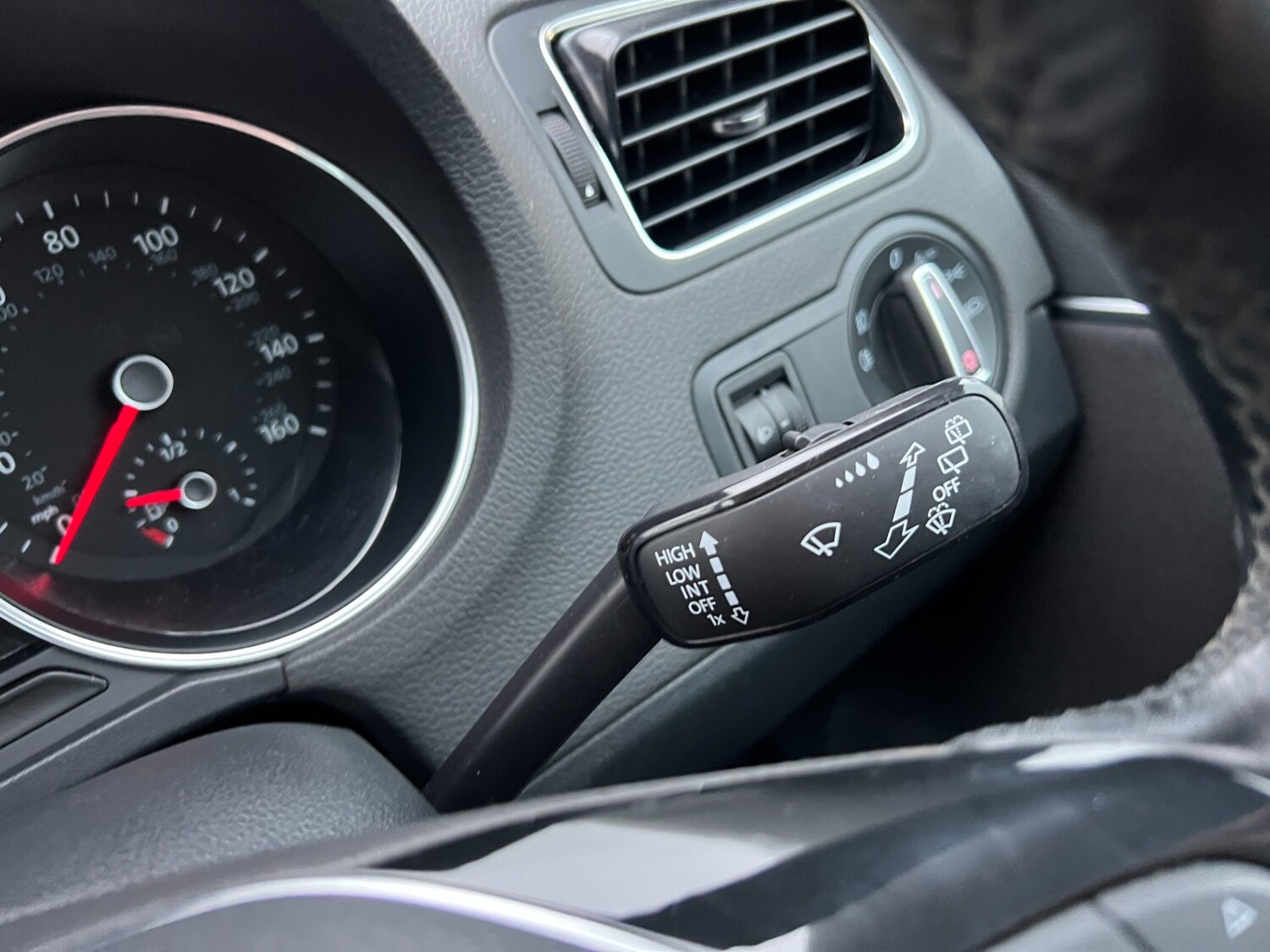 Used Volkswagen Polo 2017 for sale - 77196508: Photo 25