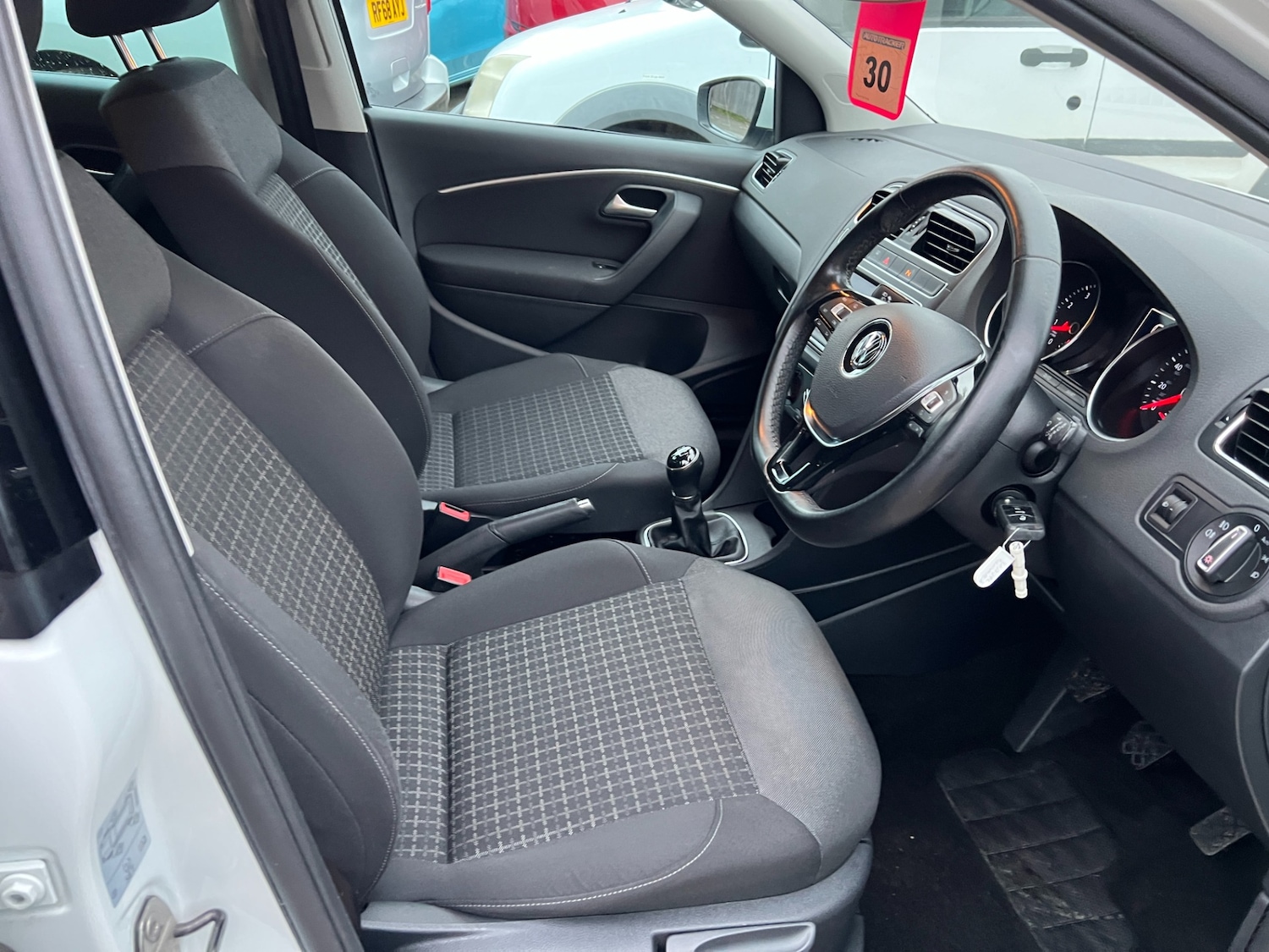 Used Volkswagen Polo 2017 for sale - 77196508: Photo 32