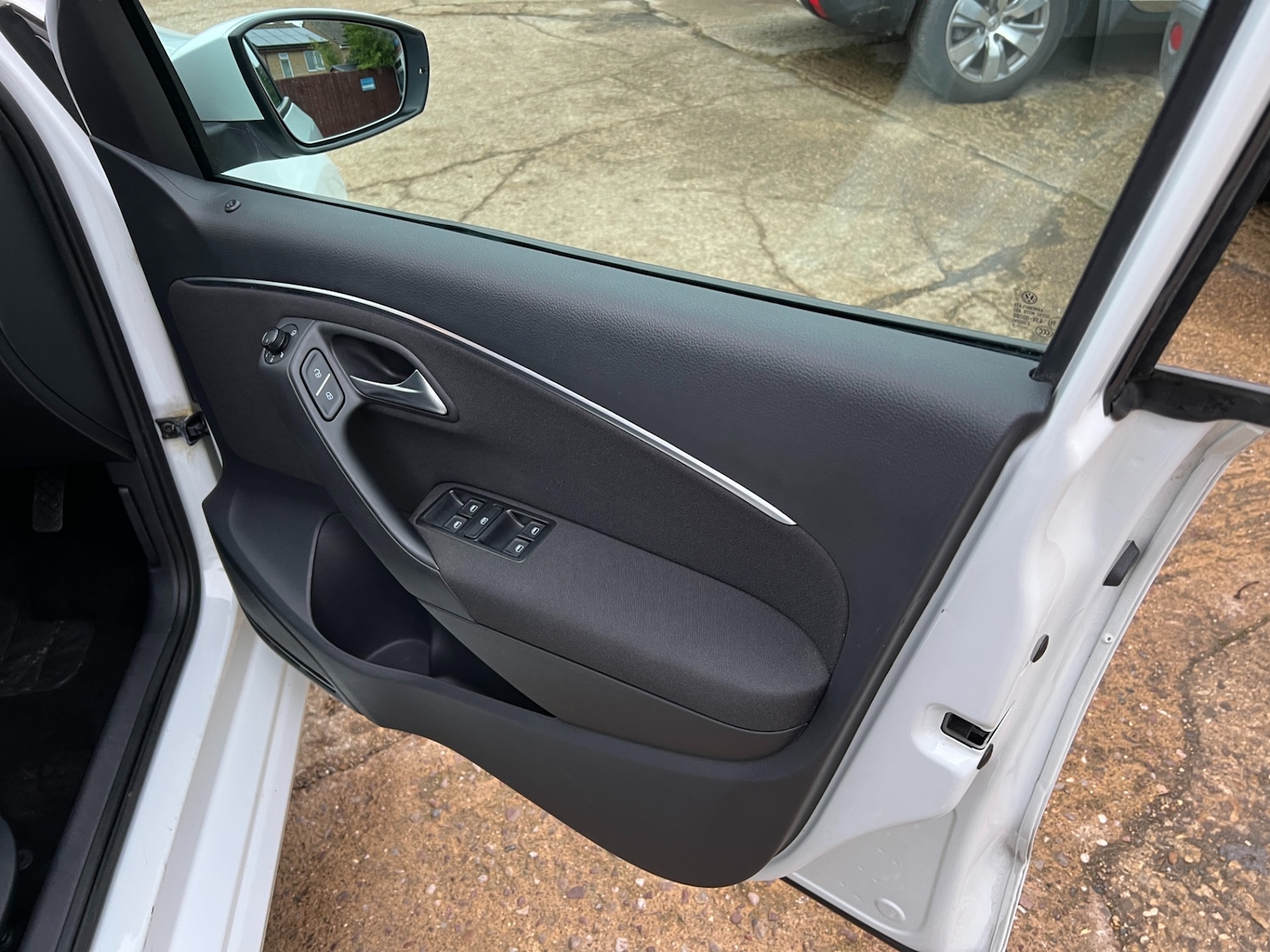 Used Volkswagen Polo 2017 for sale - 77196508: Photo 34