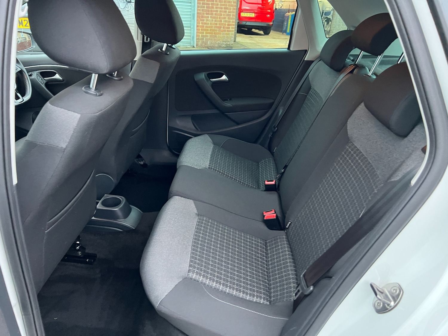 Used Volkswagen Polo 2017 for sale - 77196508: Photo 40