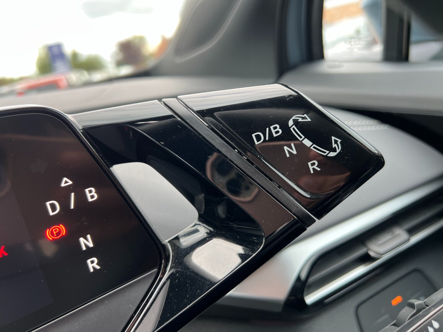 Used Volkswagen ID.4 2023 for sale - 77055133: Photo 30