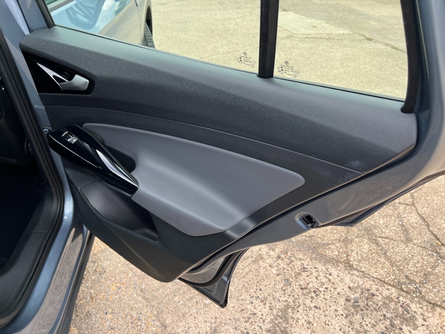 Used Volkswagen ID.4 2023 for sale - 77055133: Photo 42