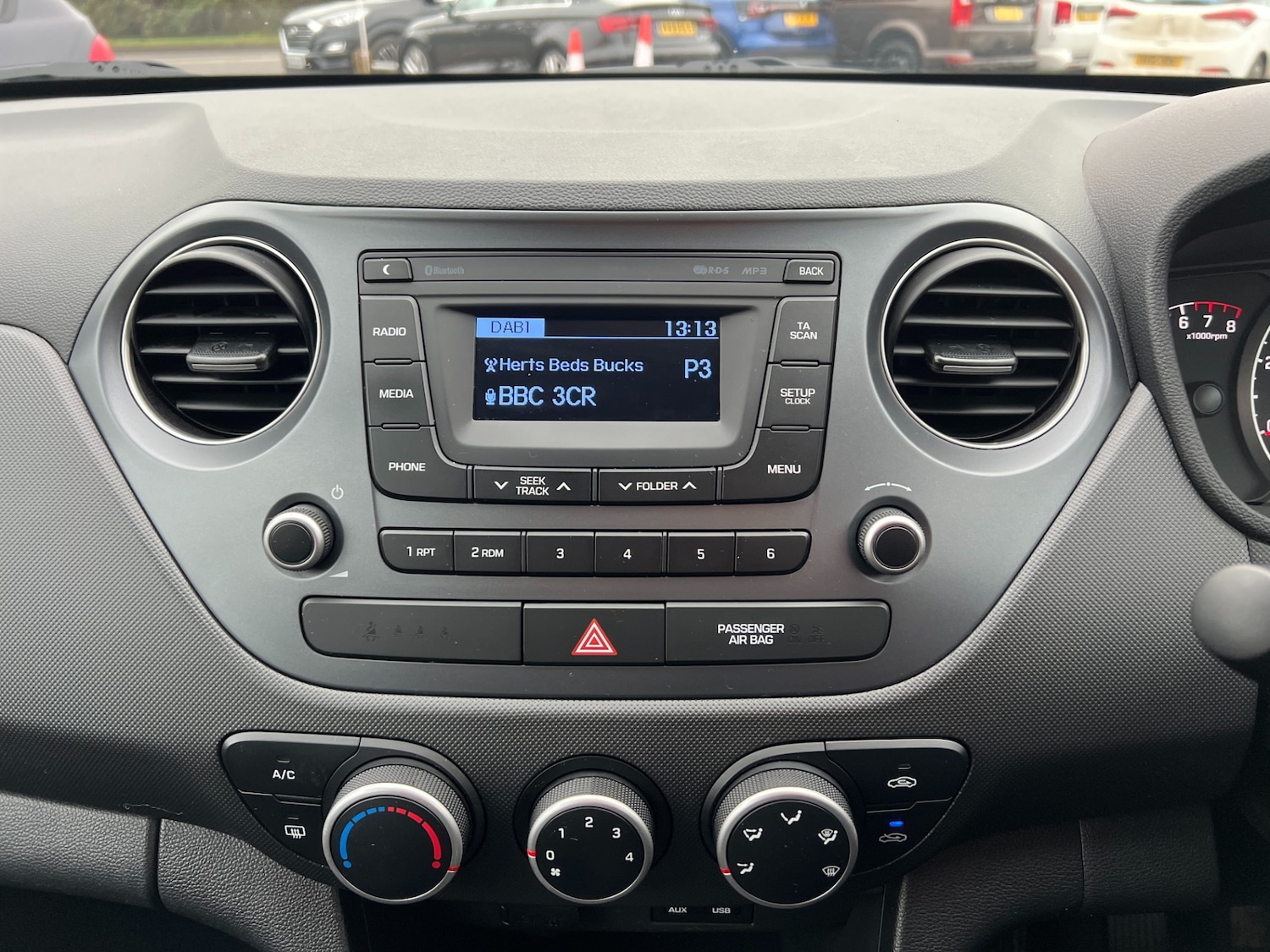 Used Hyundai i10 2017 for sale - 76640448: Photo 16