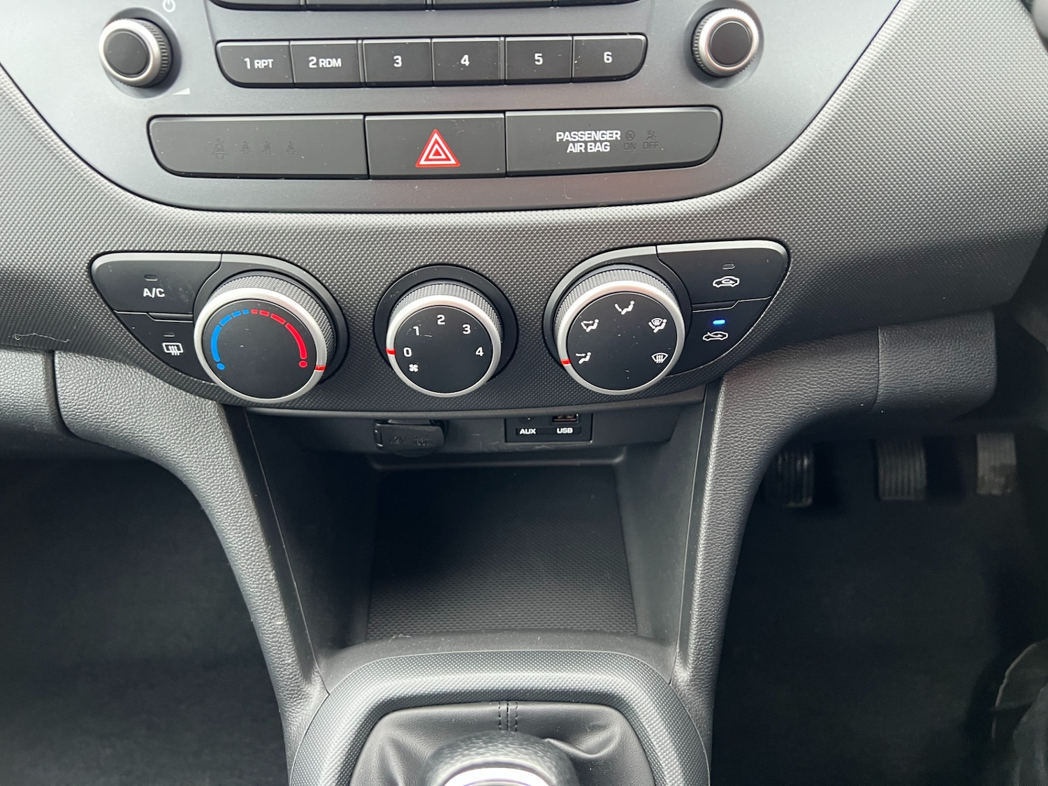 Used Hyundai i10 2017 for sale - 76640448: Photo 17