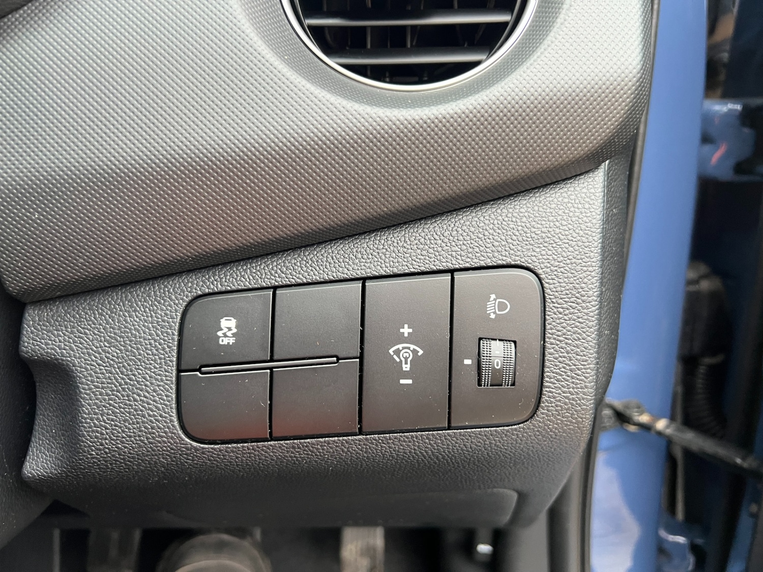 Used Hyundai i10 2017 for sale - 76640448: Photo 26