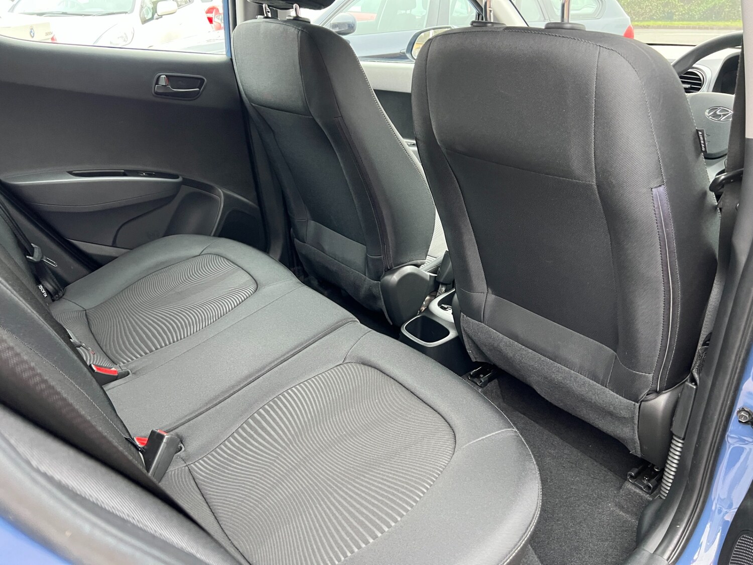 Used Hyundai i10 2017 for sale - 76640448: Photo 30