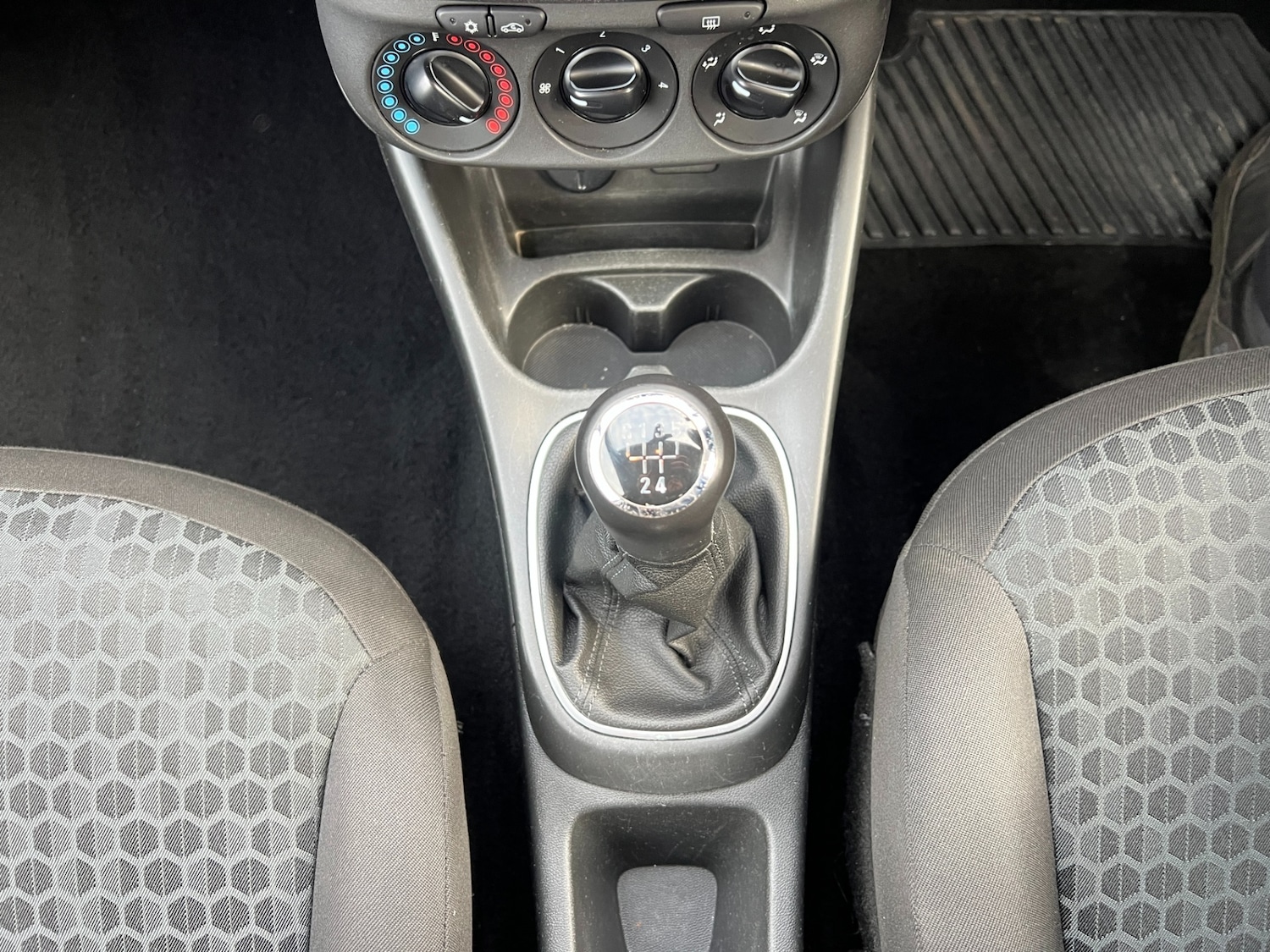 Used Vauxhall Corsa 2015 for sale - 78056073: Photo 17