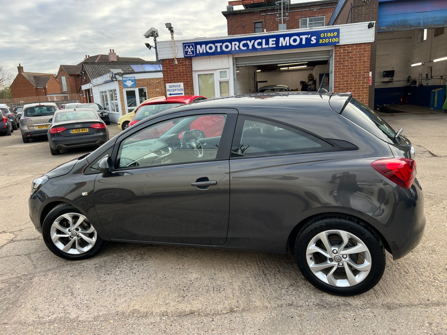 Used Vauxhall Corsa 2015 for sale - 78056073: Photo 4