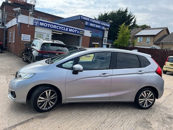 Used Honda Jazz 2018 for sale - 79393802: Photo
