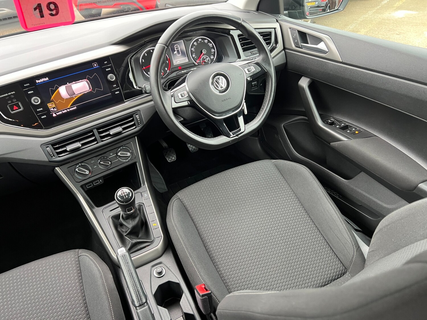 Used Volkswagen Polo 2018 for sale - 77877403: Photo 15