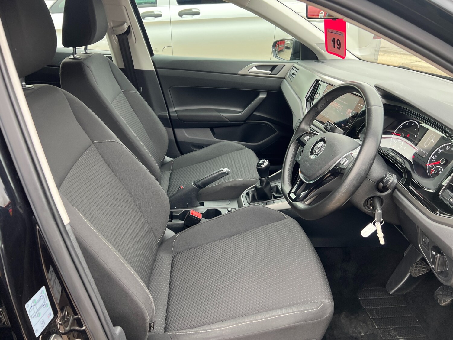 Used Volkswagen Polo 2018 for sale - 77877403: Photo 29