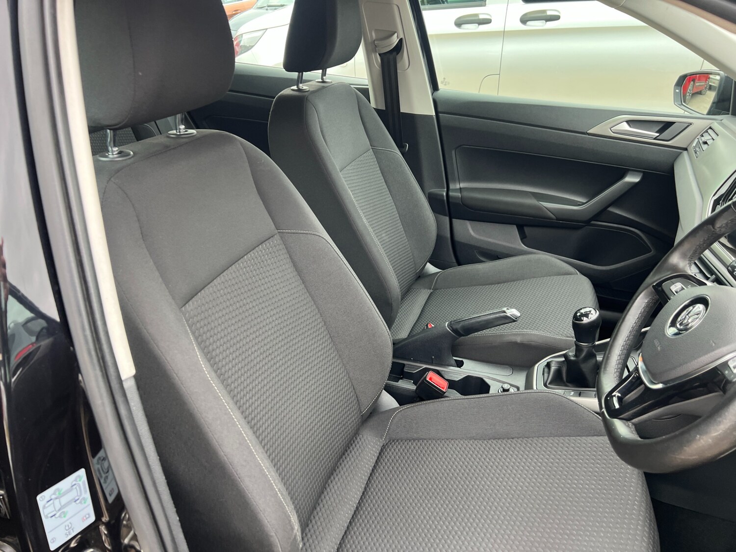 Used Volkswagen Polo 2018 for sale - 77877403: Photo 30