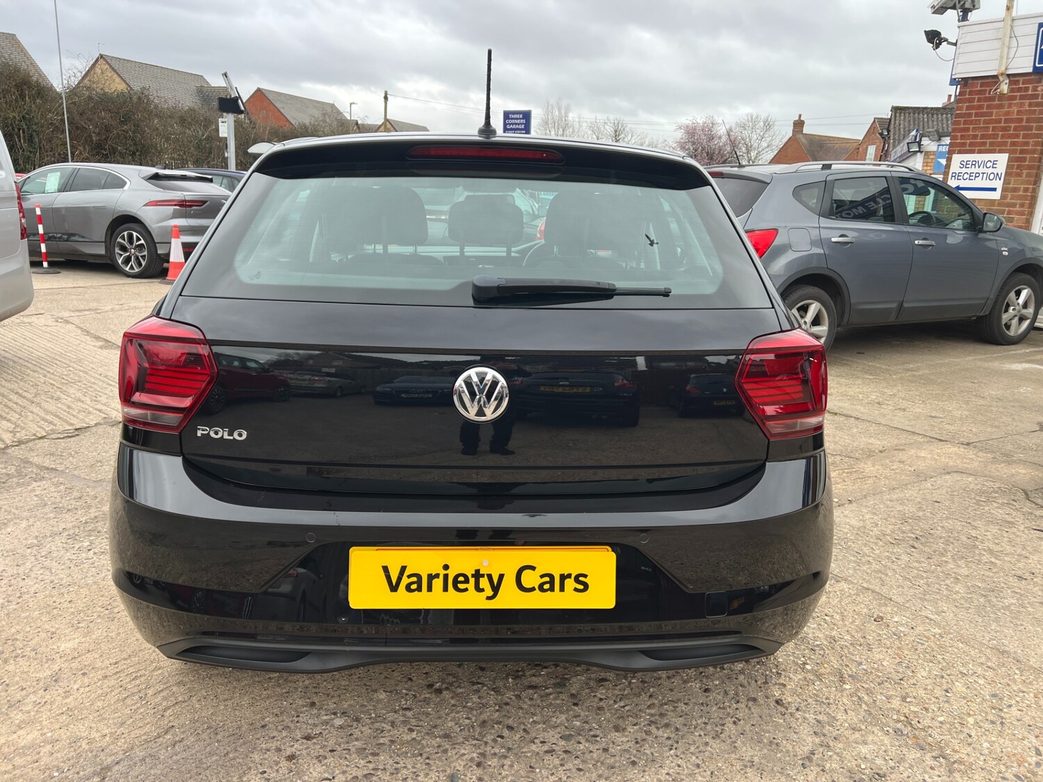 Used Volkswagen Polo 2018 for sale - 77877403: Photo 6
