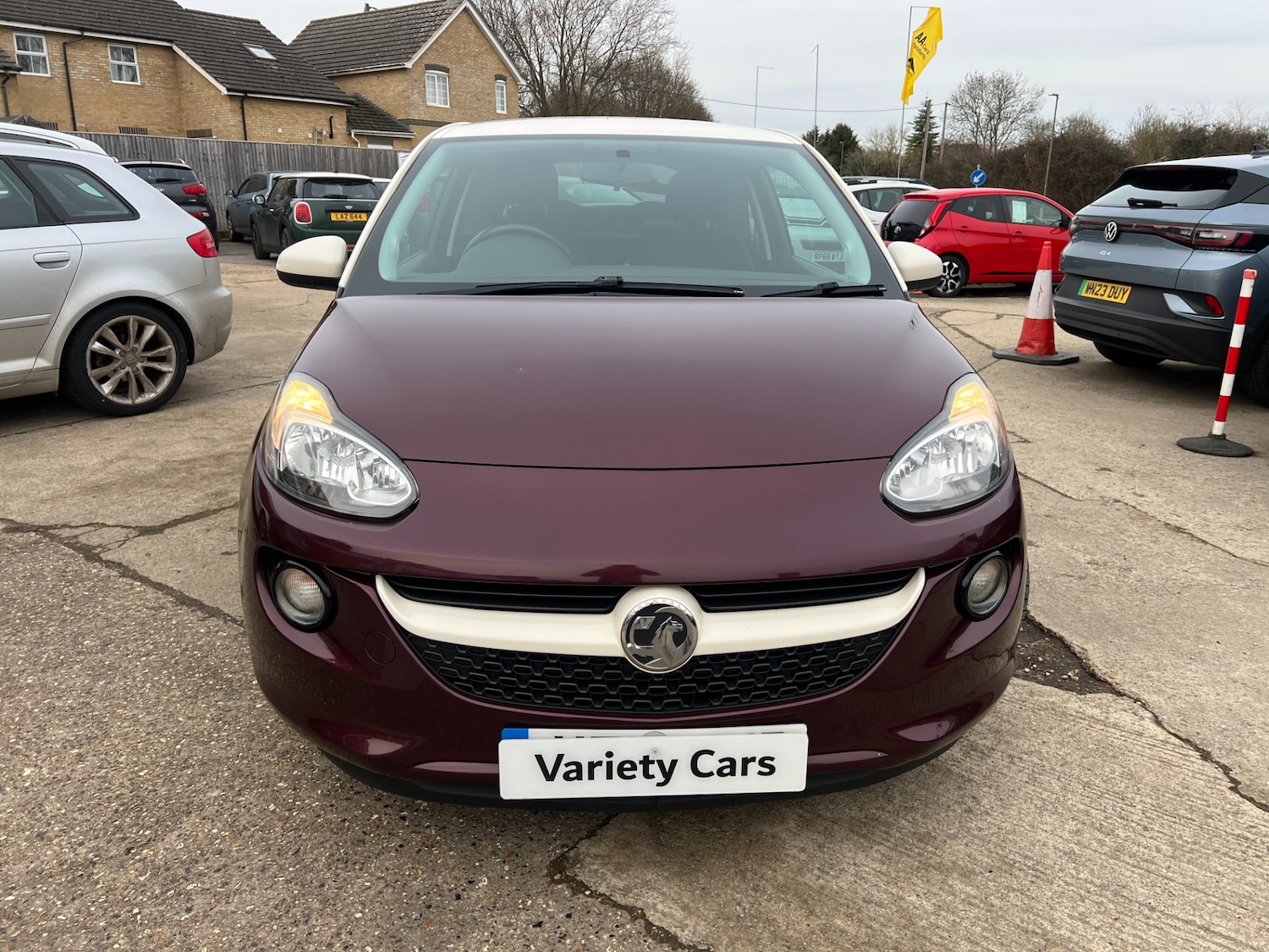Used Vauxhall ADAM 2015 for sale - 77589760: Photo 2