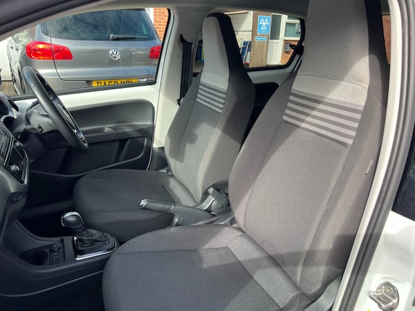 Used Volkswagen up! 2023 for sale - 75639513: Photo 13