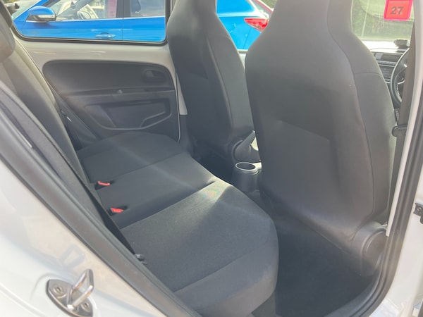 Used Volkswagen up! 2023 for sale - 75639513: Photo 34
