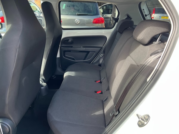 Used Volkswagen up! 2023 for sale - 75639513: Photo 39
