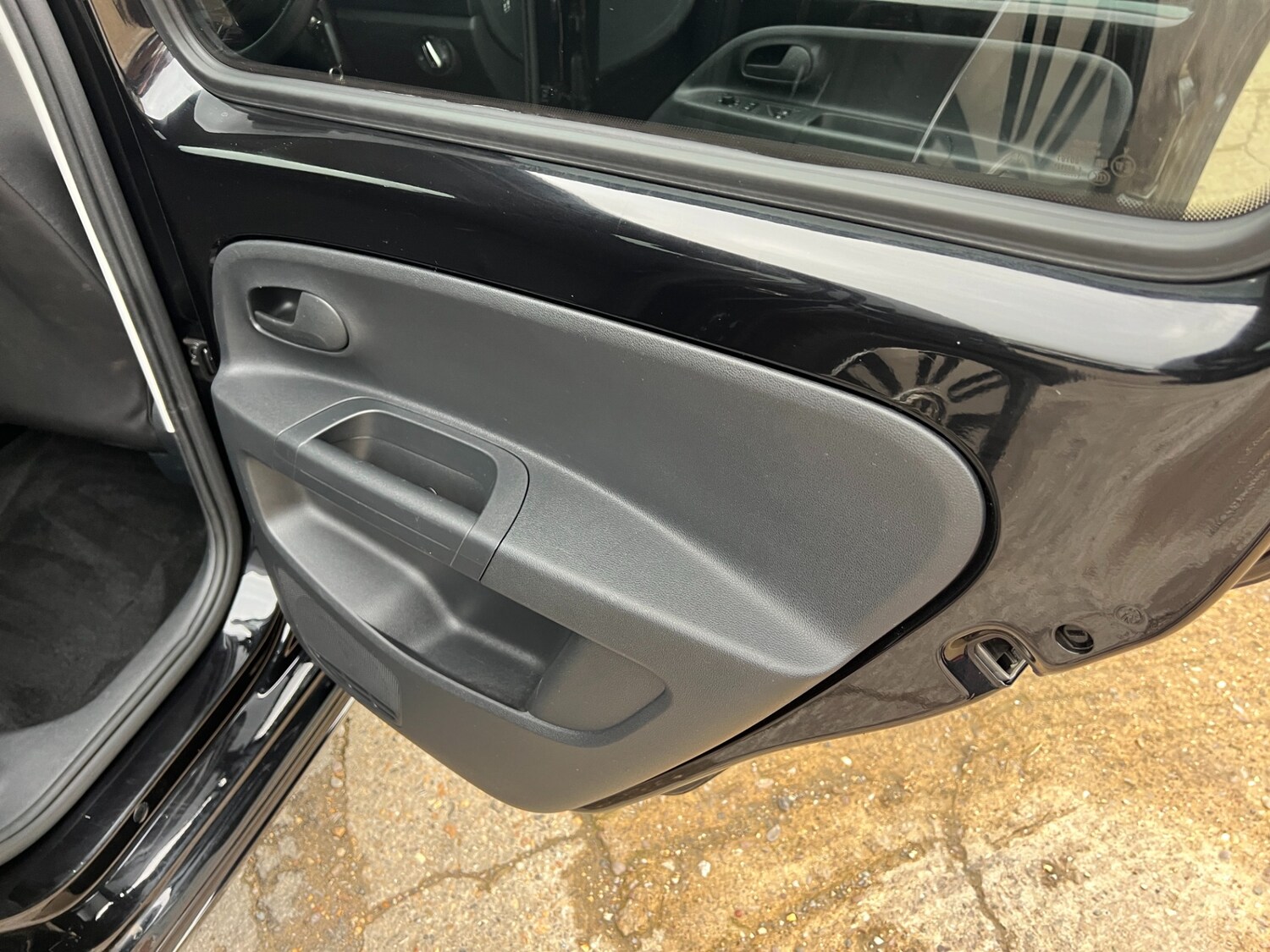 Used Volkswagen up! 2021 for sale - 77998157: Photo 36