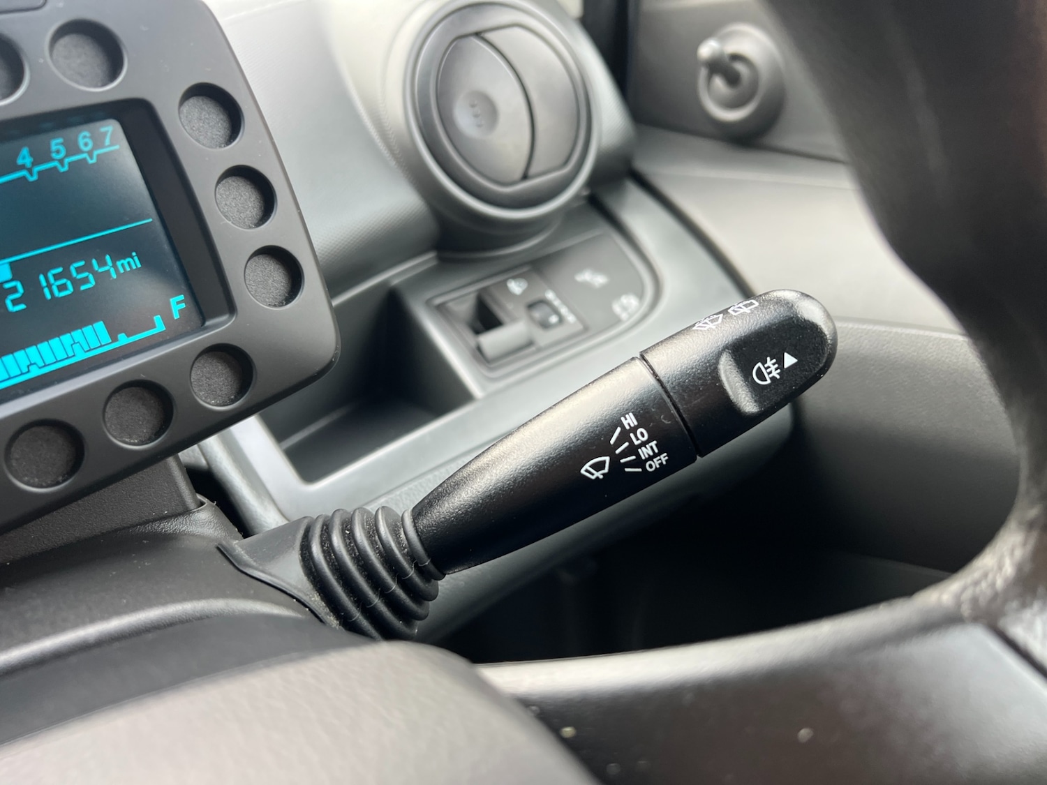 Used Chevrolet Spark 2012 for sale - 76521222: Photo 24