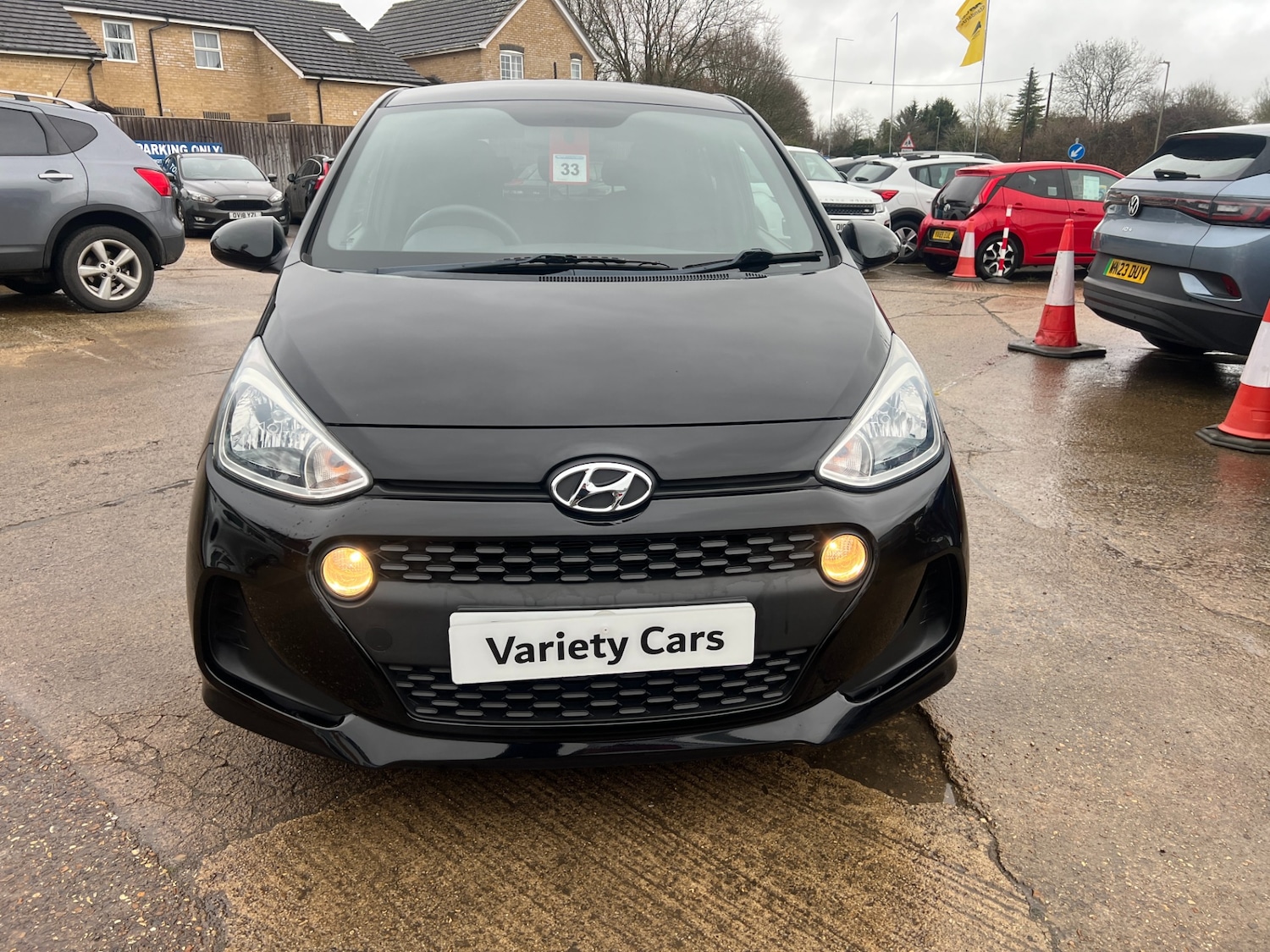 Used Hyundai i10 2019 for sale - 77760823: Photo 2