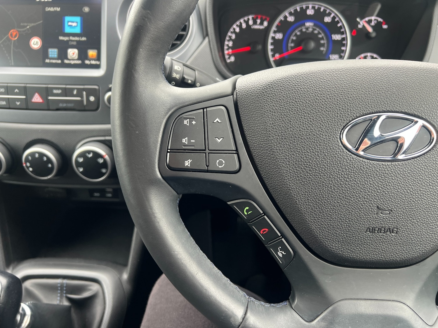 Used Hyundai i10 2019 for sale - 77760823: Photo 24