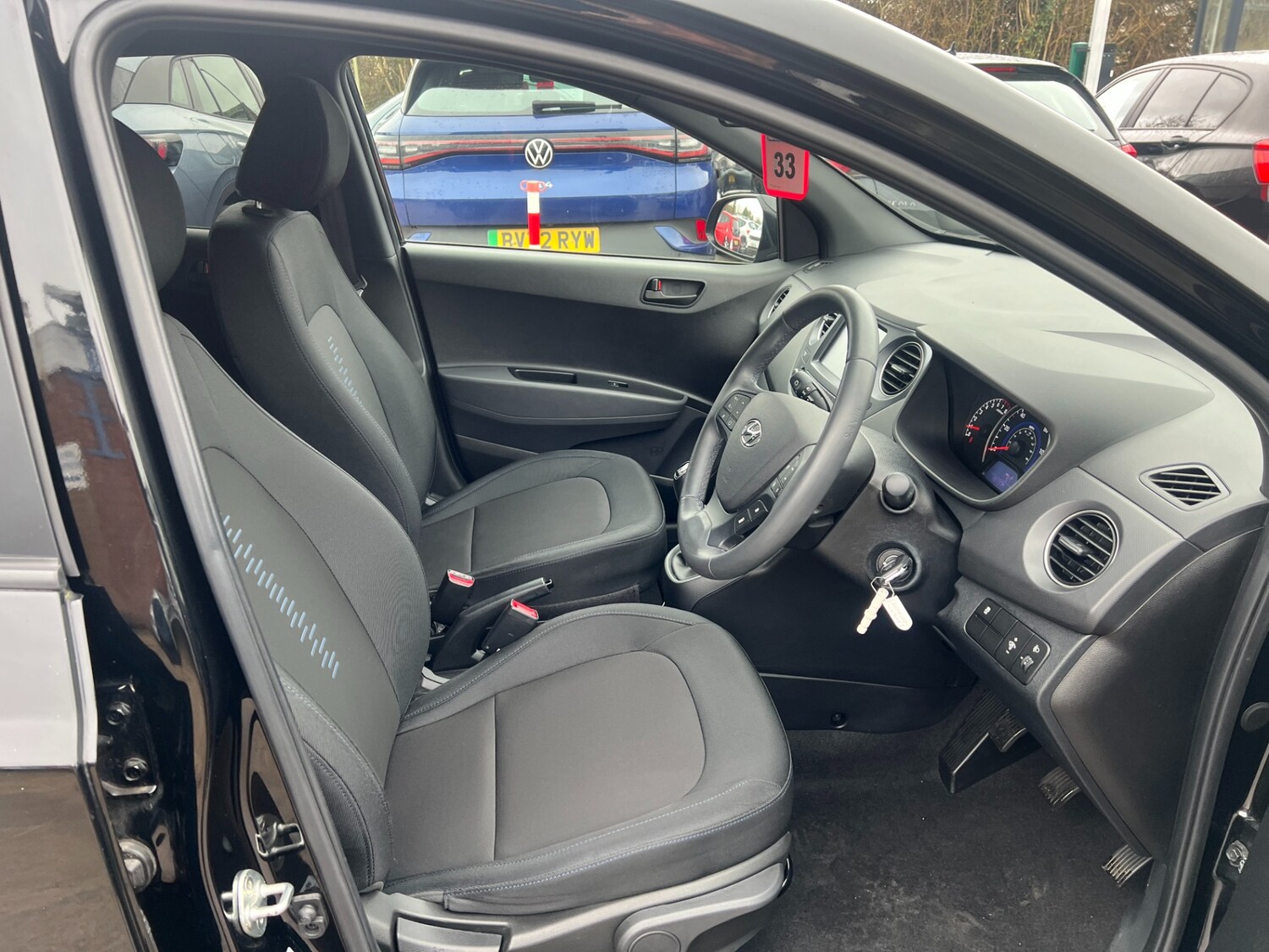 Used Hyundai i10 2019 for sale - 77760823: Photo 30