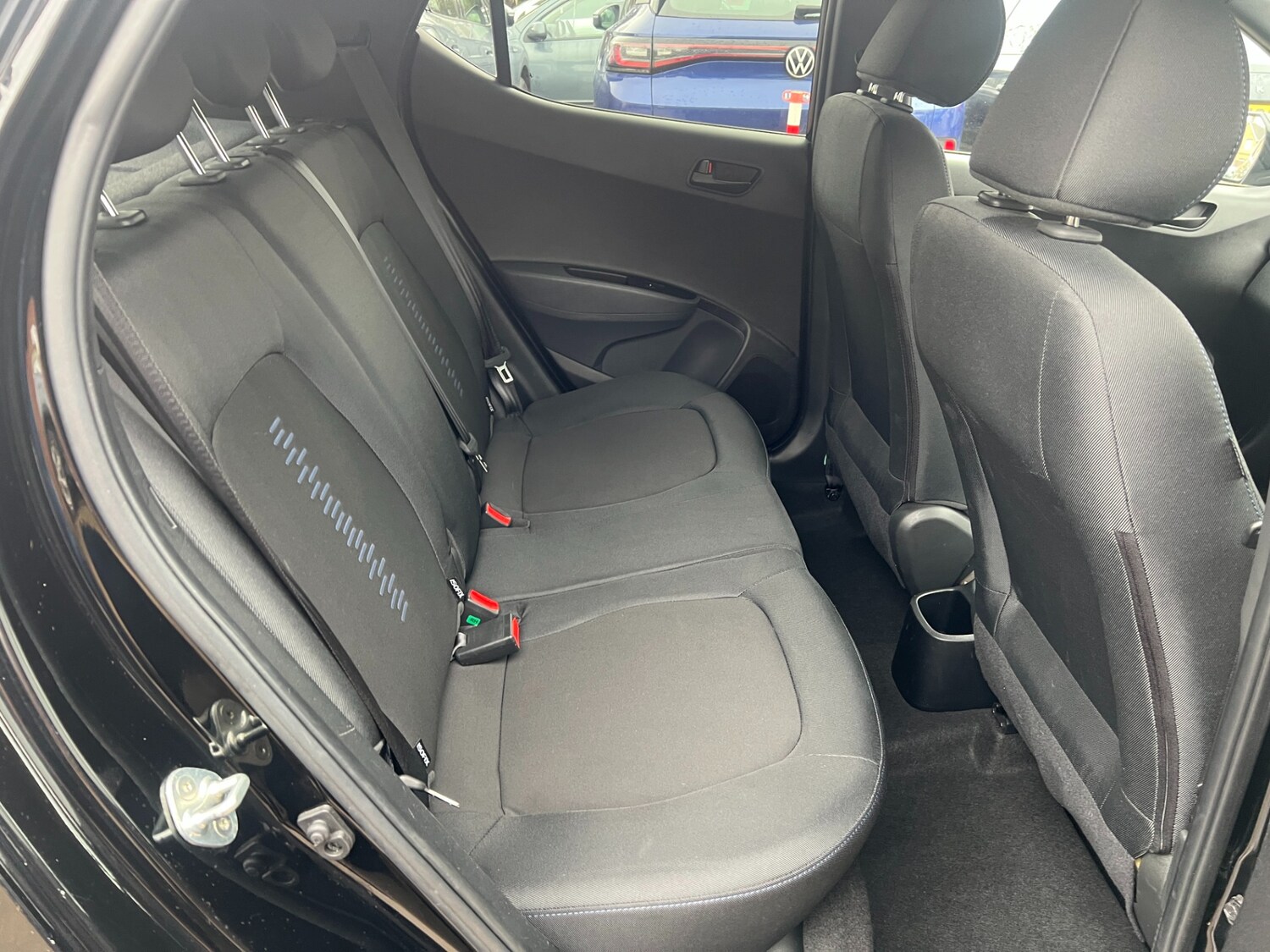 Used Hyundai i10 2019 for sale - 77760823: Photo 34